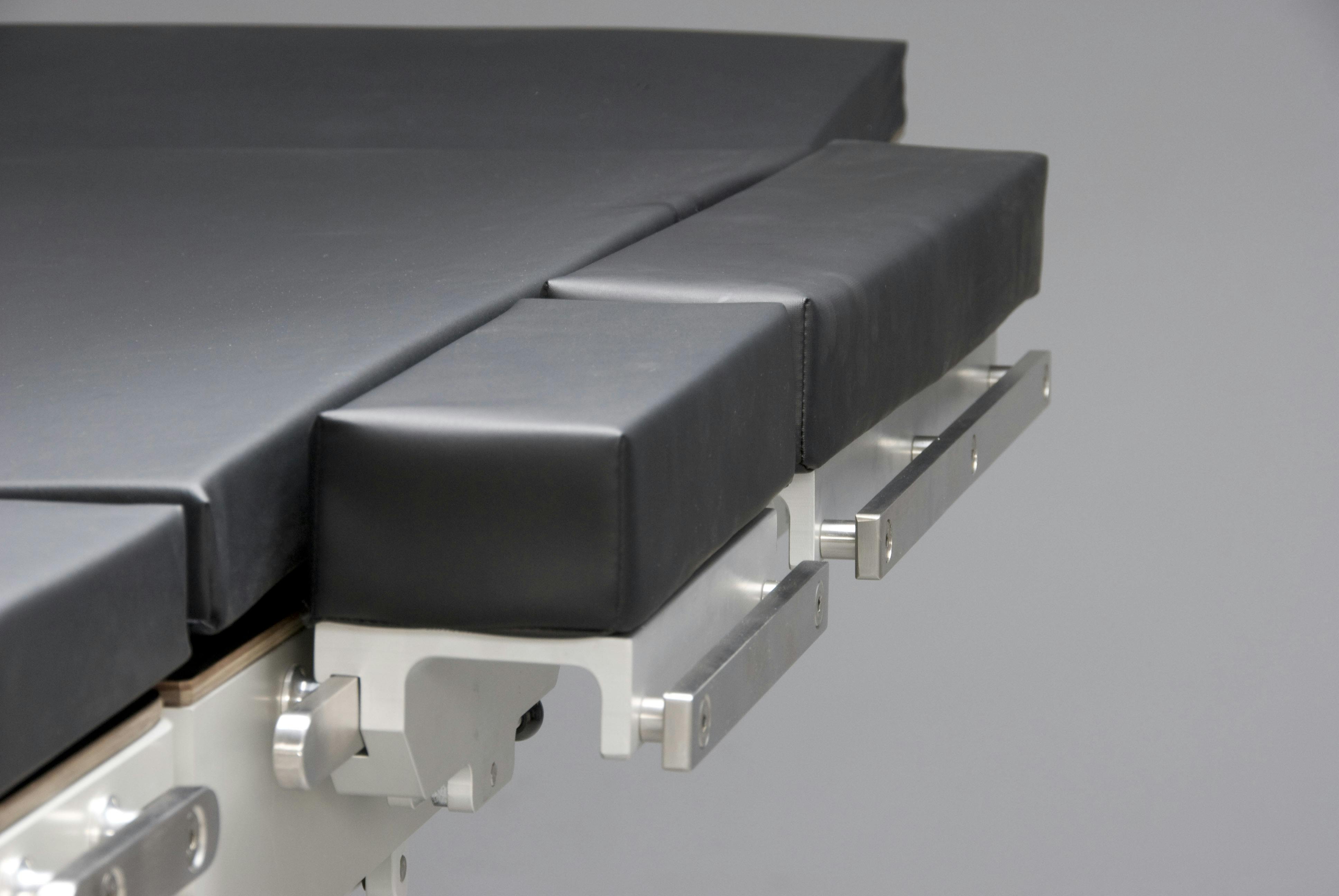 Operation Table Widening Section - for EU Side Bar - L300 x W125 x D85mm - includes Pad
